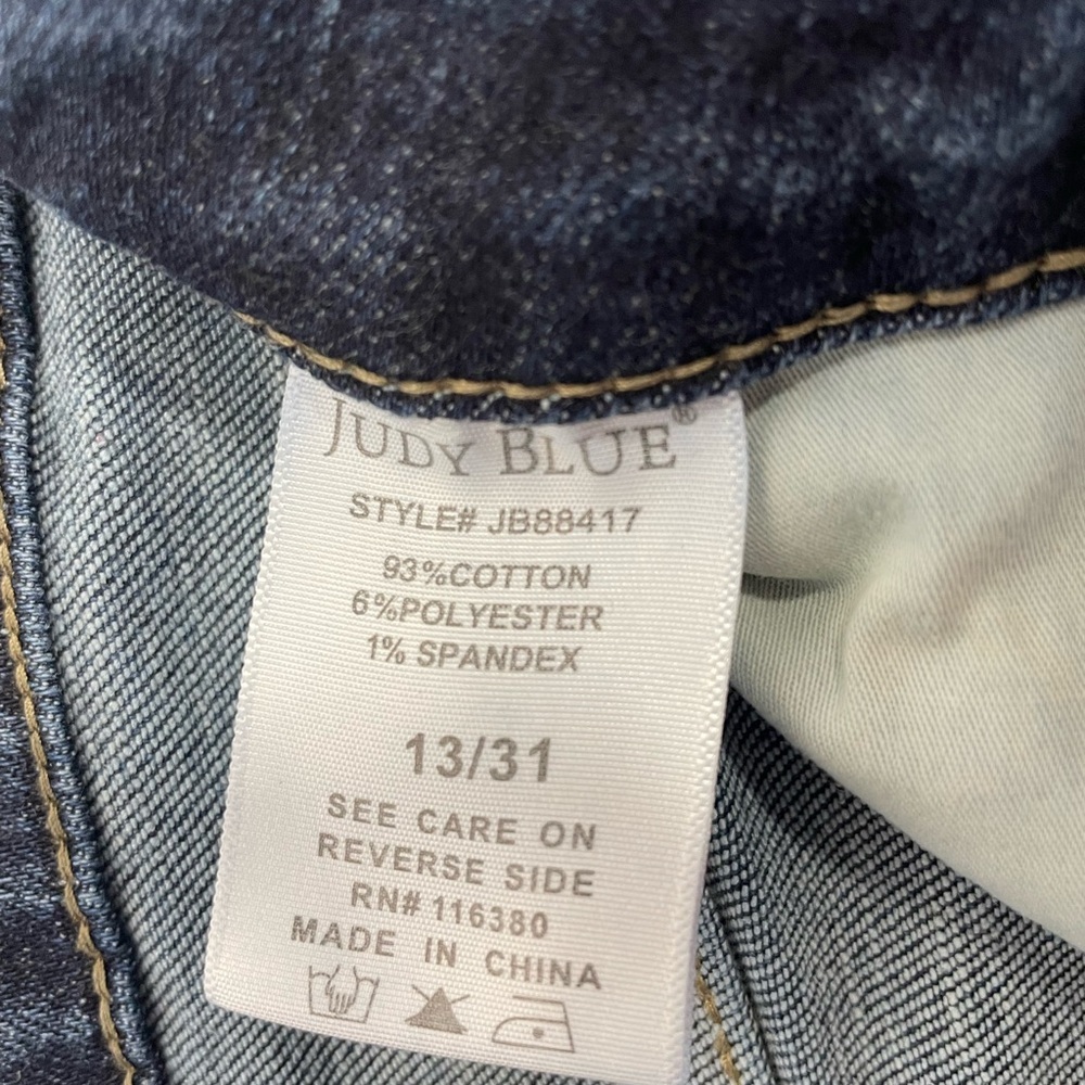 Judy Blue Kirsten Jeans 13 /31 skinny fit stretch light distressed - Picture 3 of 5